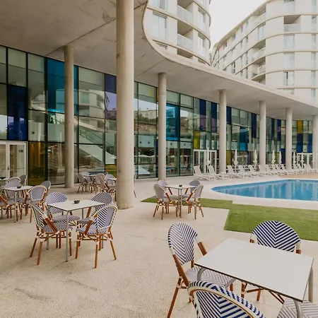 Palladium 4*